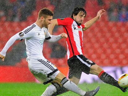 Mustafi pugna con Beñat.
