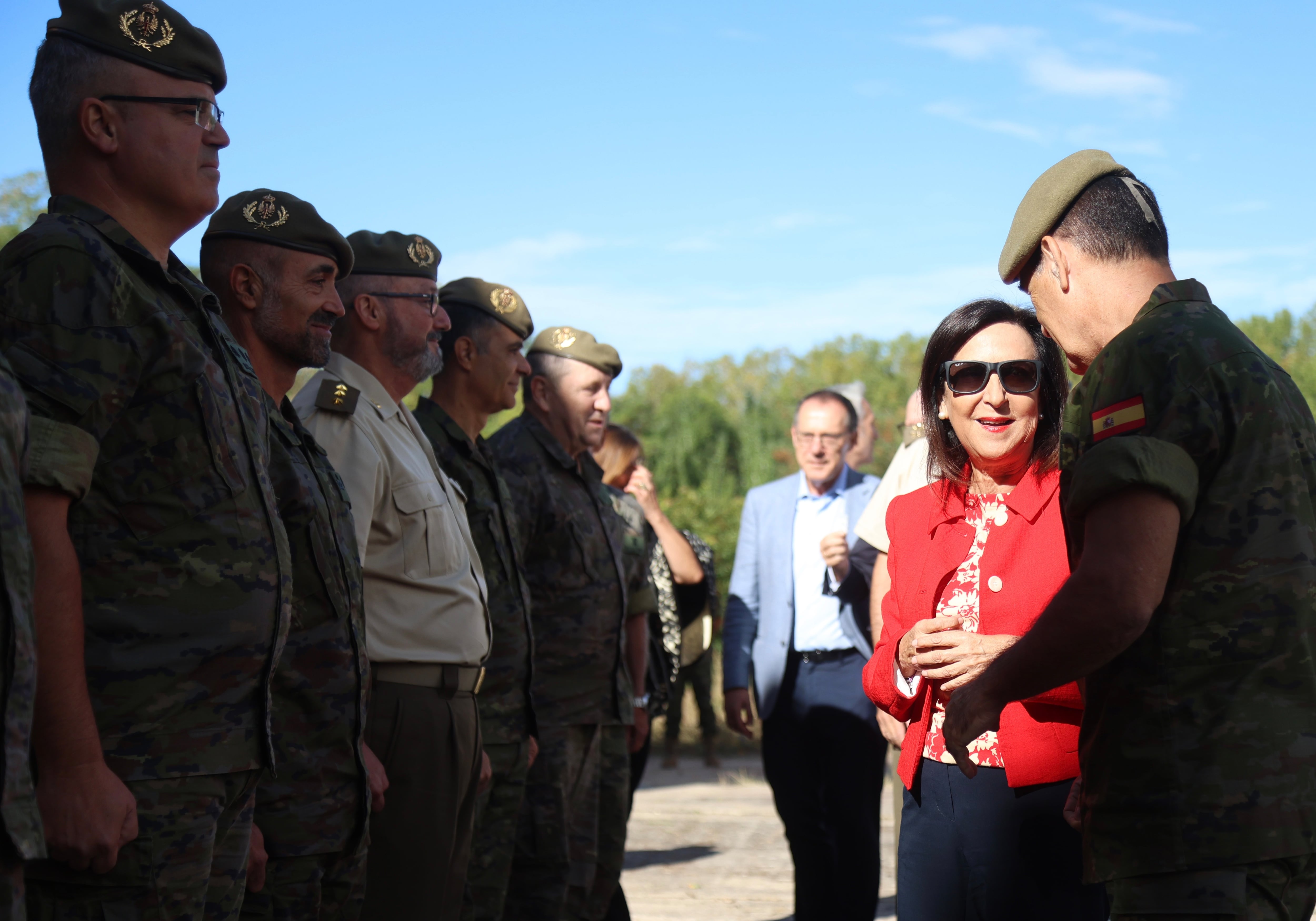 Robles defiende la unidad del Gobierno tras la guerra de versiones sobre el salto en Ceuta: “Un fenómeno de una magnitud no previsible”