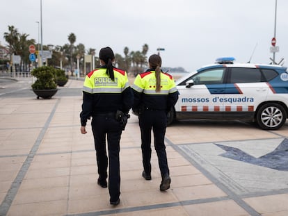 Imagen de archivo de una patrulla de agentes de los Mossos d'Esquadra.