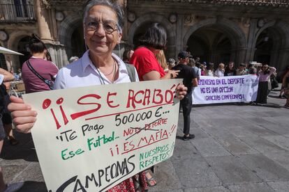 Movimiento feminista contra Luis Rubiales en Salamanca