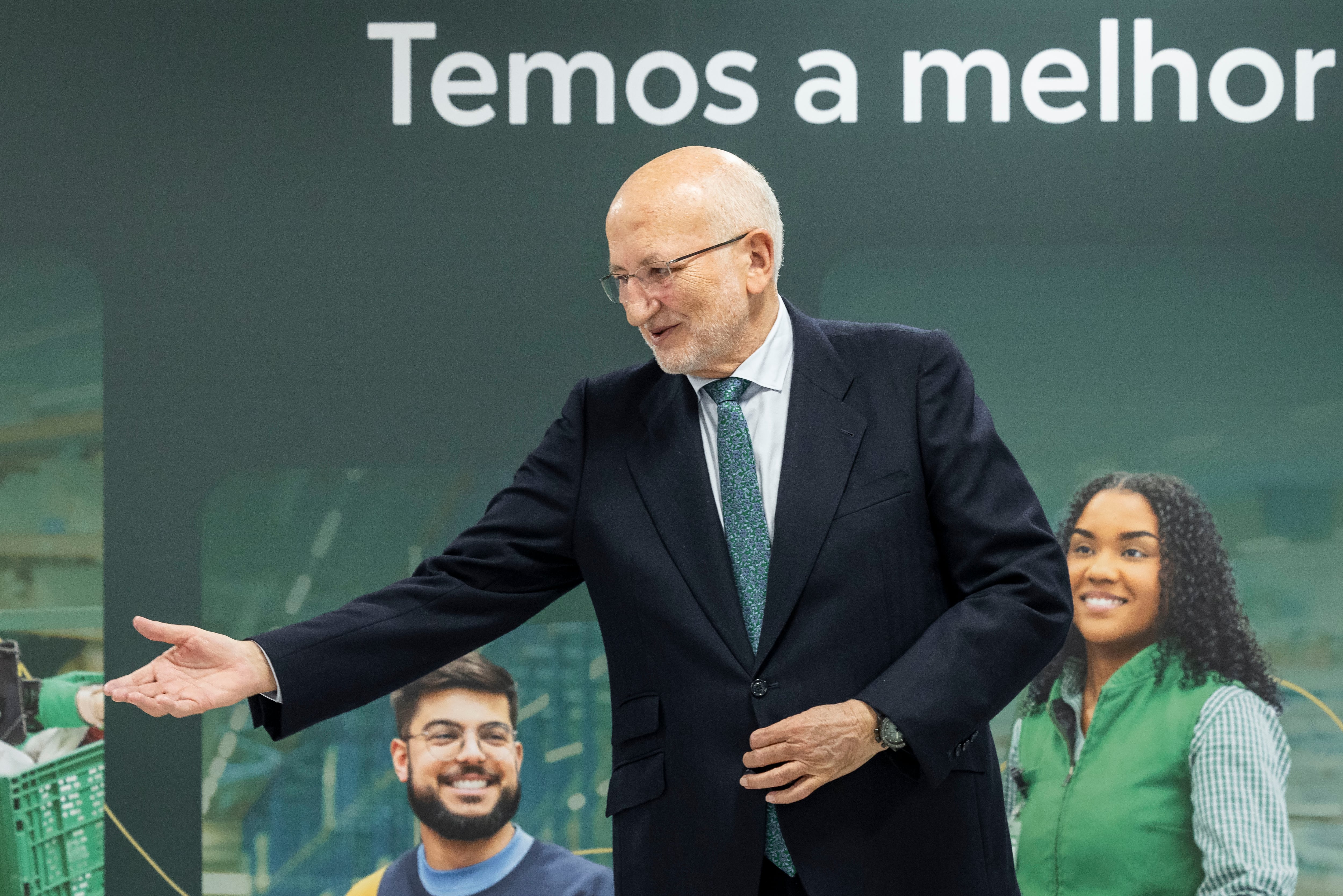 Juan Roig invierte 150 millones de euros en bonos bancarios hasta 2027 a través del holding dueño de Mercadona