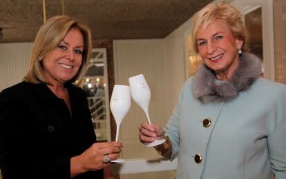 La diseñadora Rosa Clará y Mar Raventós, presidenta del grupo Codorníu.