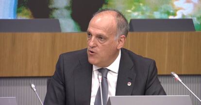 Javier Tebas, presidente de LaLiga, durante su participación en la cumbre empresarial de la CEOE.