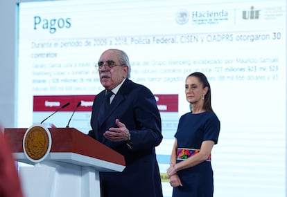 Pablo Gómez , titular de la Unidad de Inteligencia Financiera de México, en la Mañanera de este viernes.