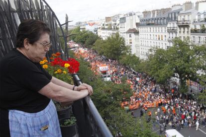 La huelga general del 24 de junio aglutinó a cerca de 2 millones de personas, según los organizadores. La policía la cifró en unos 800.000.