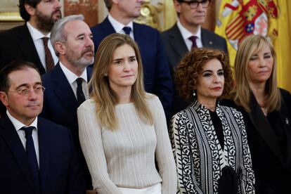 En primer trmino, desde la izquierda, Jos Manuel Albares, ministro de Exteriores; Sara Aagesen, ministra para la Transicin Ecolgica, y Mara Jess Montero, ministra de Hacienda.