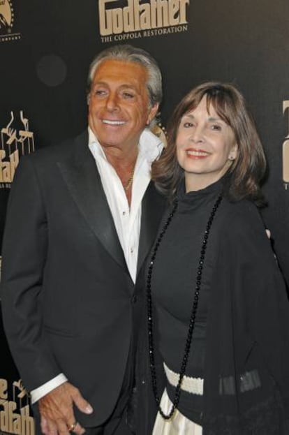 Gianni Russo y Talia Shire, la actriz que hacía de Connie Corleone, su pareja en 'El padrino'.