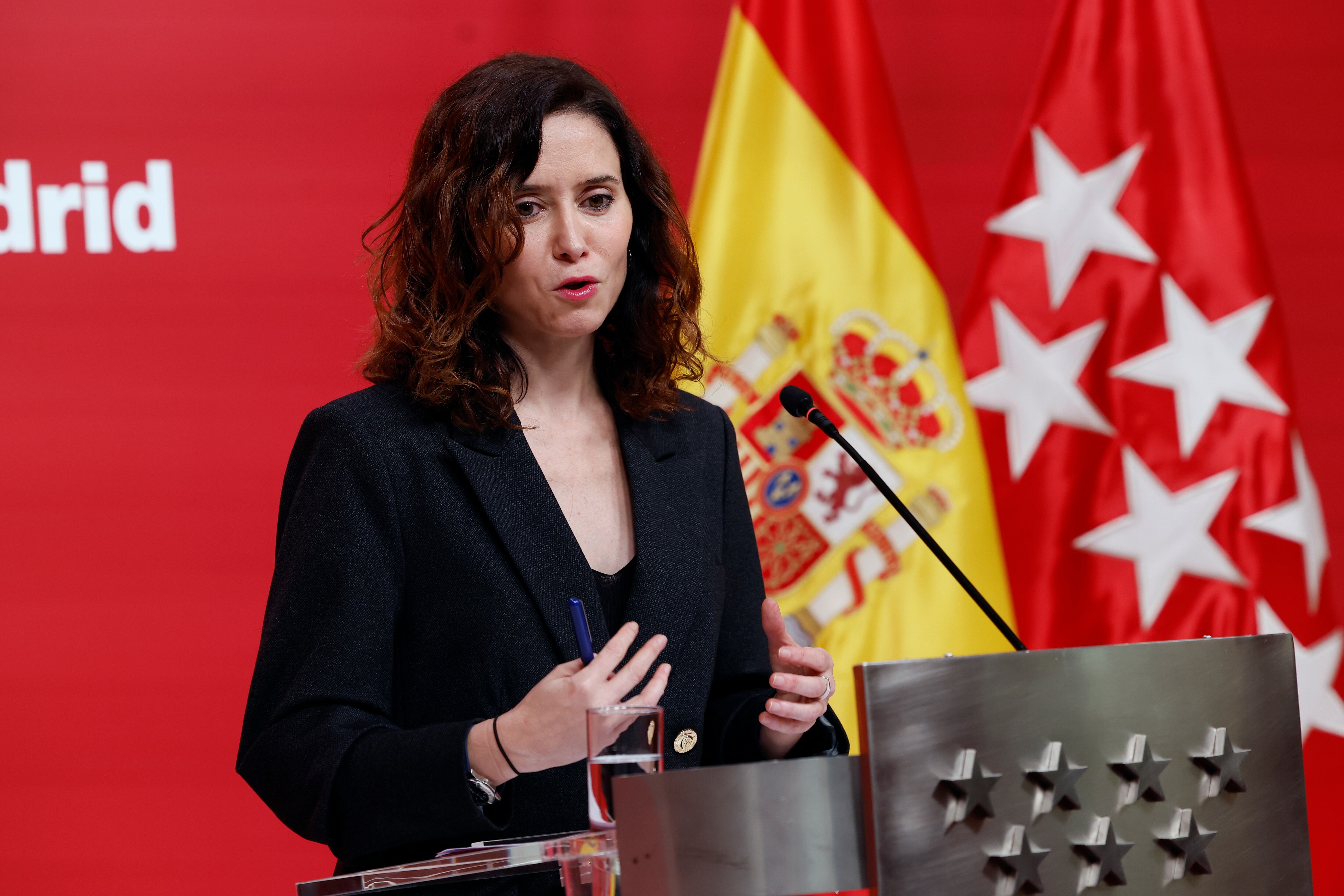 Ayuso, sobre el respaldo de la Fiscalía a investigar a su novio por nuevos delitos: “Le intentan destruir”