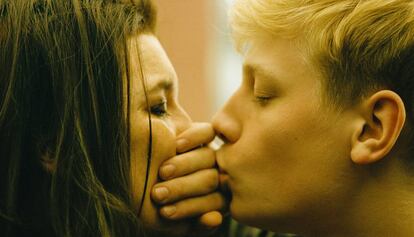 Als films del canadenc Xavier Dolan sempre hi ha una mare i un fill que l'odia i l'adora a distància.