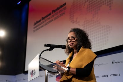 Julissa Reynoso Pantaleón durante el foro. Tras su periodo como embajador de Estados Unidos en España, Reynoso acaba de volver a Nueva York para dedicarse a la abogacía y también para ayudar en la campaña de la candidata Kamala Harris. 