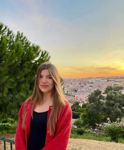 La infanta Sofía en un mirador de Lisboa.