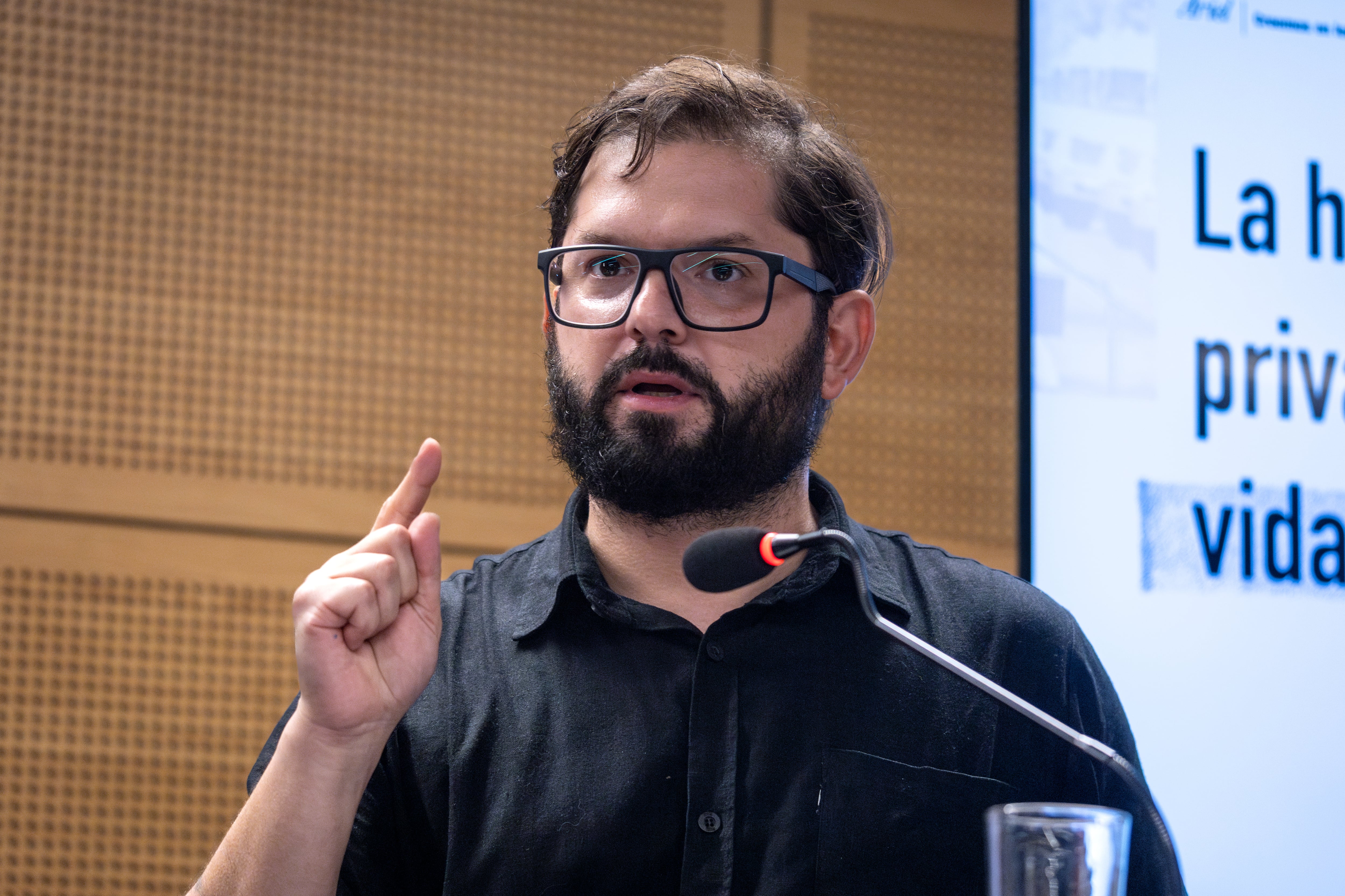 Boric reflexiona sobre las advertencias de los chilenos a la izquierda: “No se leyeron suficientemente bien”