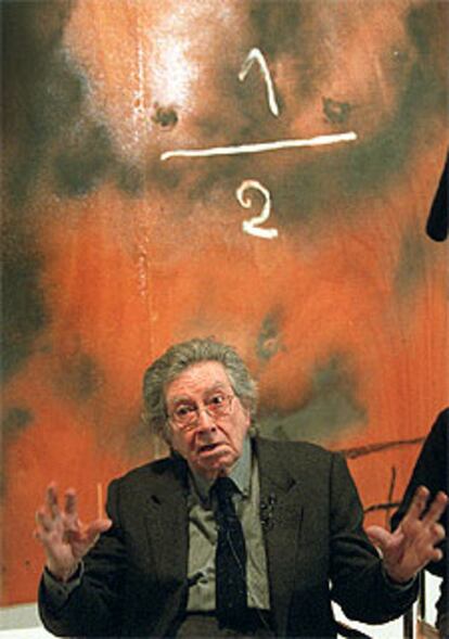 Antoni Tàpies, el pasado jueves, en la galería Soledad Lorenzo de Madrid.