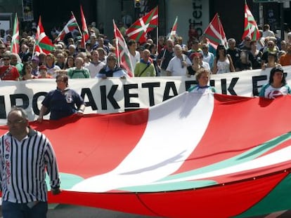 Cabeza de la manifestación celebrada ayer en Bilbao. 