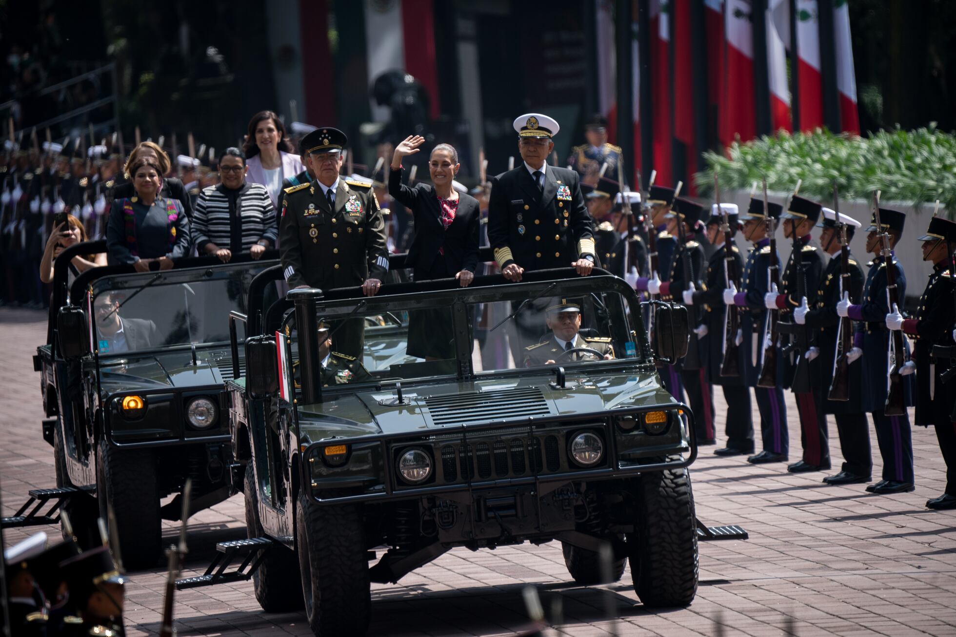 El desfile por el aniversario 178 de los Niños Héroes, en imágenes ...