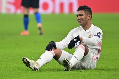 Casemiro, durante el partido contra el Inter en San Siro.