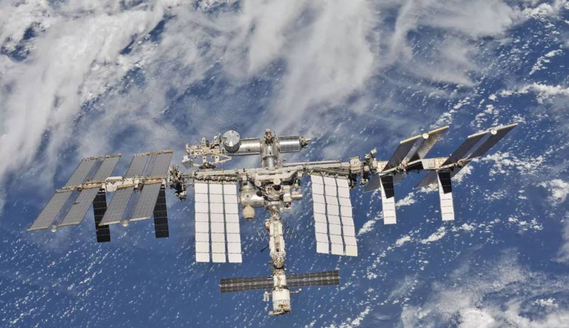 Rusia activa una misión de rescate de los cosmonautas atrapados en la Estación Espacial Internacional | Ciencia | EL PAÍS