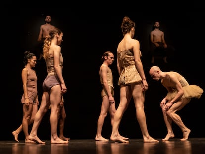 Una escena de 'Momo', espectáculo producido por la Batsheva Dance Company.