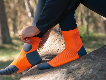 Una selección de calcetines antiampollas específicos para combatir la fricción.