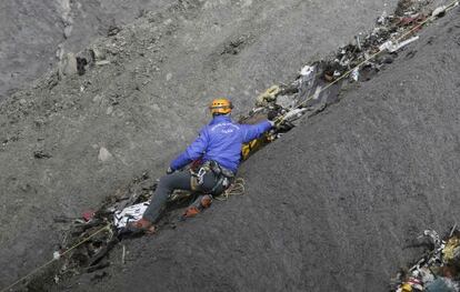 Restos de la tragedia de los Alpes