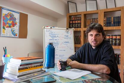 El dirigente social argentino Juan Grabois, durante la entrevista con EL PAÍS.