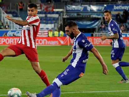 El Alavés se enfrenta al Atlético de Madrid en el partido de la Liga Santander