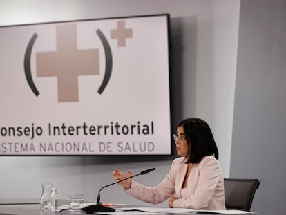 La ministra de Sanidad, Carolina Darias, ofrece una rueda de prensa este miércoles tras presidir el Consejo Interterritorial del Sistema Nacional de Salud (CISNS).