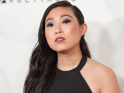 La actriz Awkwafina en una gala celebrada en el hotel Beverly Hilton, en California, en diciembre de 2017.