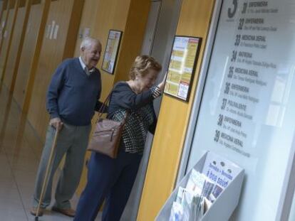 Pacientes en el centro de salud de Monforte de Lemos