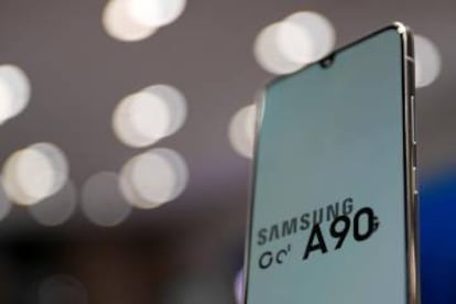 Smartphone Galaxy A90 de Samsung.