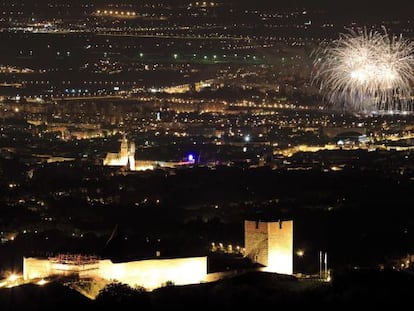 Fuegos artificiales en Zagreb el s&aacute;bado. 