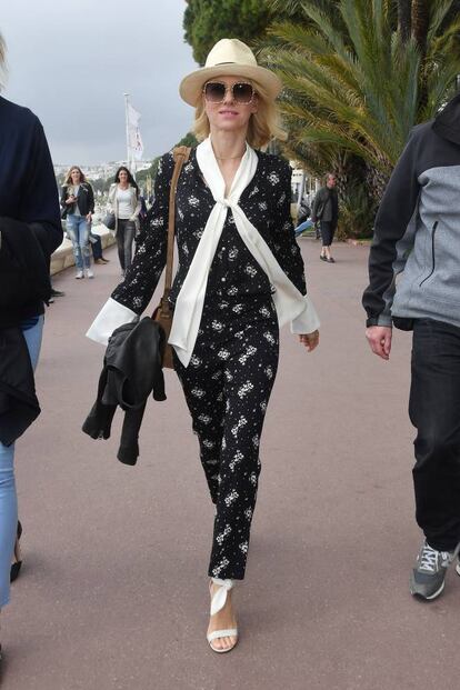 Las estrella estos días se pasean por las alfombras rojas del festival y también por las calles de Cannes. En la imagen, la actriz Naomi Watts.