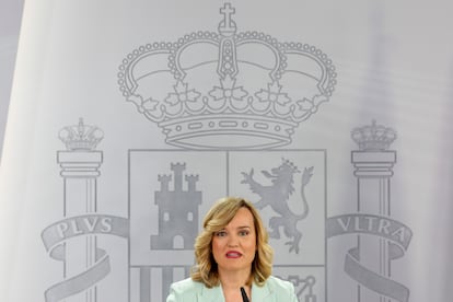 Pilar Alegría durante la rueda de prensa tras el Consejo de Ministros de este martes en Moncloa, Madrid.