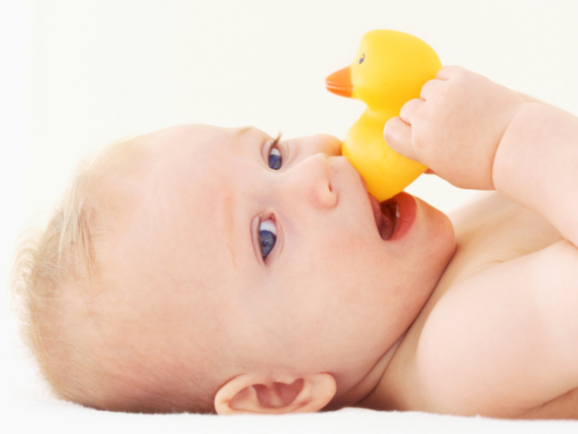 Mordedores para bebes la clave para aliviar el dolor de los primeros dientes Escaparate compras y ofertas EL PAIS