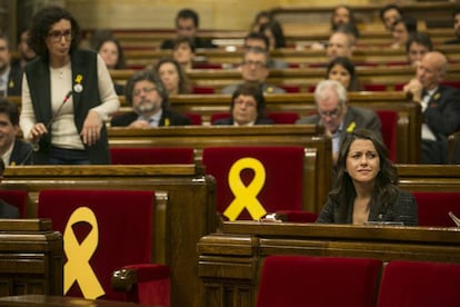 Marta Rovira i In&eacute;s Arrimadas al ple pel bloqueig institucional.