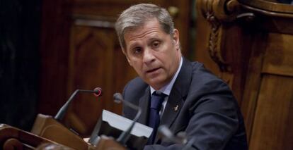 Alberto Fern&aacute;ndez D&iacute;az, en su esca&ntilde;o del pleno municipal.