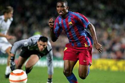 Eto'o, en un ataque del Barça.