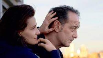 Juliette Binoche y Vincent Lindon, en 'Avec amour et acharnement'.