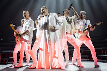 Miguel Bosé, durante su actuación.