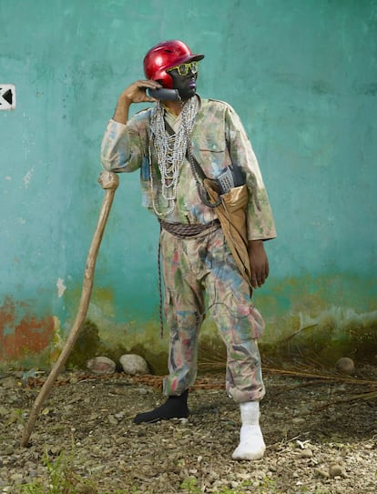 El Festival de Diablos y Congos de Portobelo ha venido celebrándose en años alternos desde 2000, en Panamá. Durante la época colonial, los congos esclavizados vestían los días de fiesta religiosa ropas desechadas por sus amos, y en esas jornadas disfrutaban de una efímera libertad.