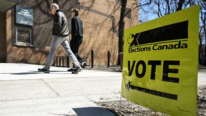 Votantes en Montreal (Quebec), el domingo, penúltima jornada de voto anticipado.