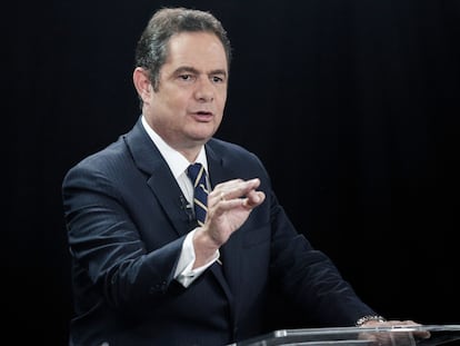 German Vargas Lleras, durante un debate presidencial, en Bogotá, el 8 de mayo de 2018.