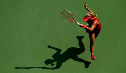 La alemana Angelique Kerber durante su partido de primera ronda contra Alexandra Dulgheru.