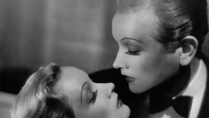 'Marlène Dietrich: Masque & Narcisse', una de las imágenes que se podrán ver en CaixaForum en la exposición 'Cine y moda' que comisaría el modisto Jean Paul Gaultier.