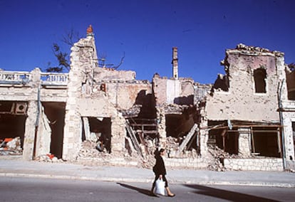 Viviendas destruidas pertenecientes a croatas de Mostar.