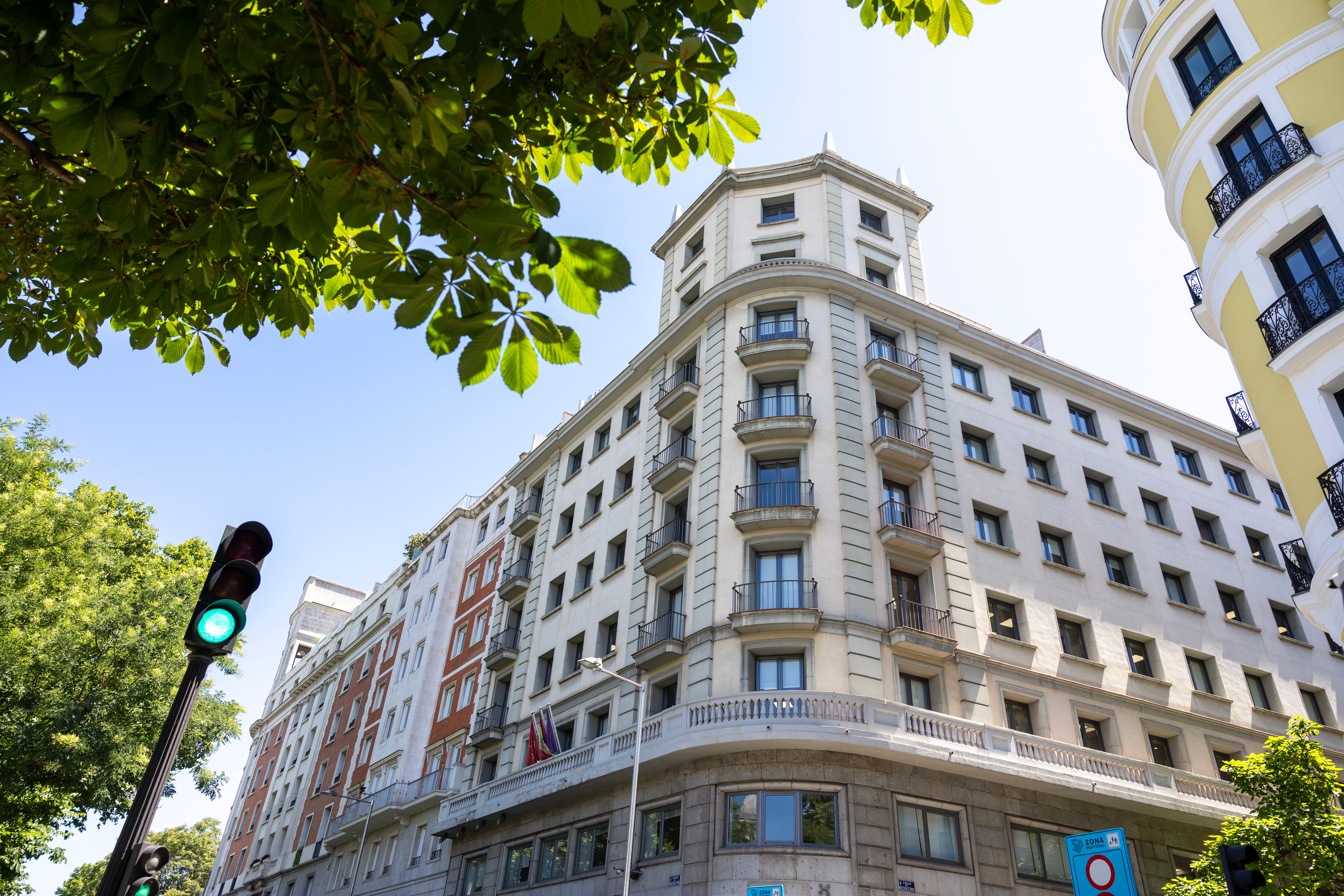 ¿Las oficinas desaparecen? Más de un millón de metros cuadrados se transforman en viviendas y hoteles en tres años