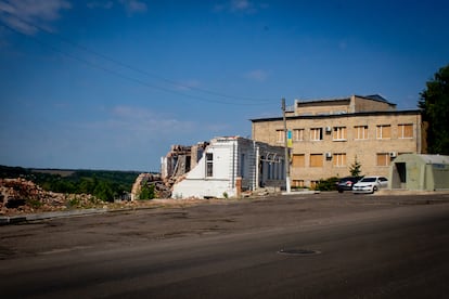 Una casa destruida por un bombardeo en Kupiansk, el 2 de agosto de 2024.