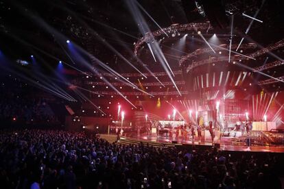 Vista general de la gala en el MGM Grand Arena en Las Vegas, Estados Unidos.