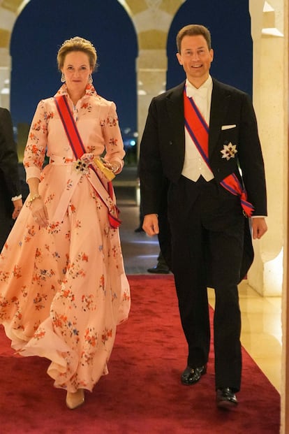 Otro de los príncipes que estuvo presente tanto en la boda como en la fiesta posterior fue Luis de Liechtenstein, que acudió en compañía de su mujer, la princesa Sofía.