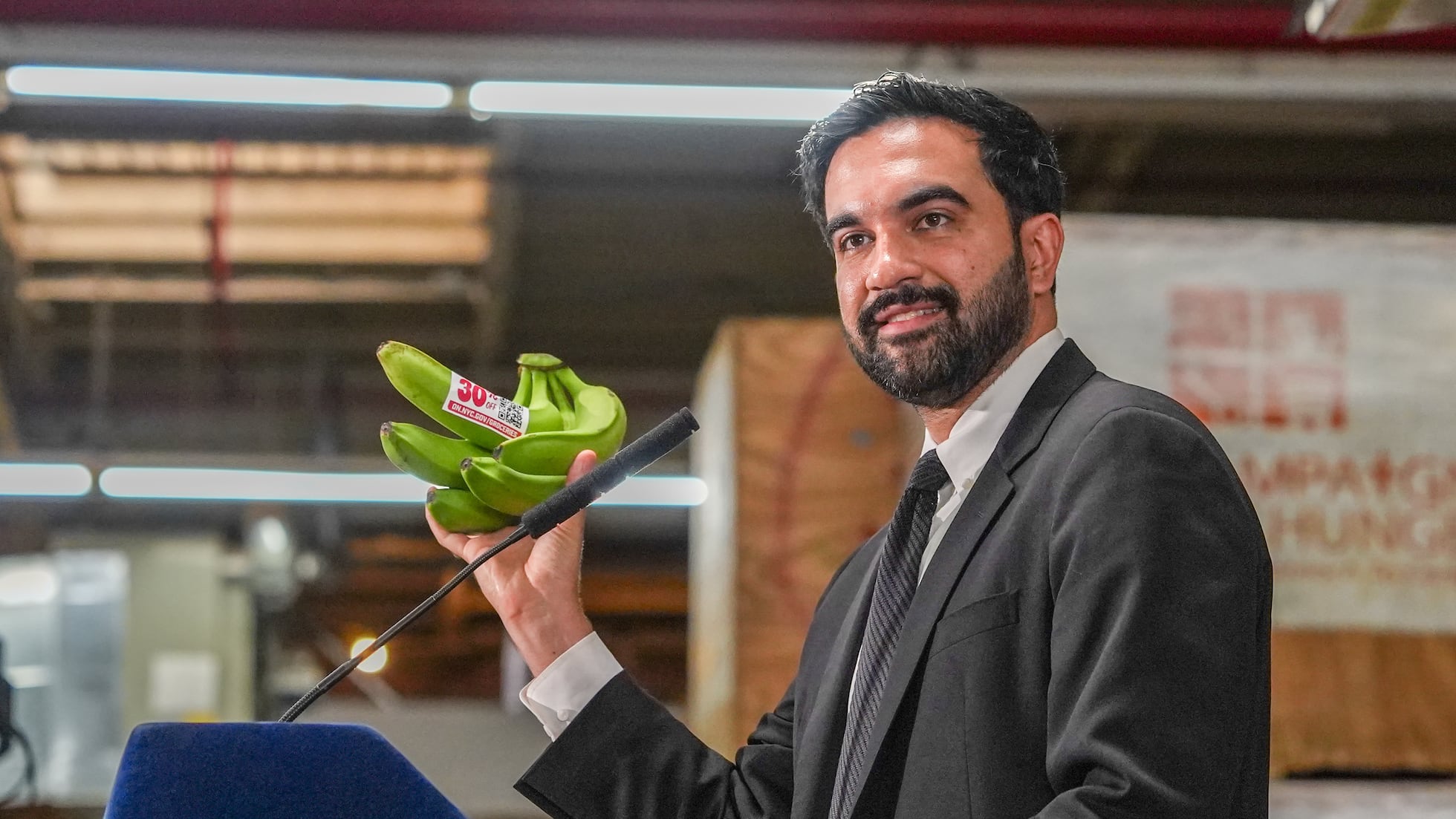 Zohran Mamdani anuncia descuentos en productos básicos